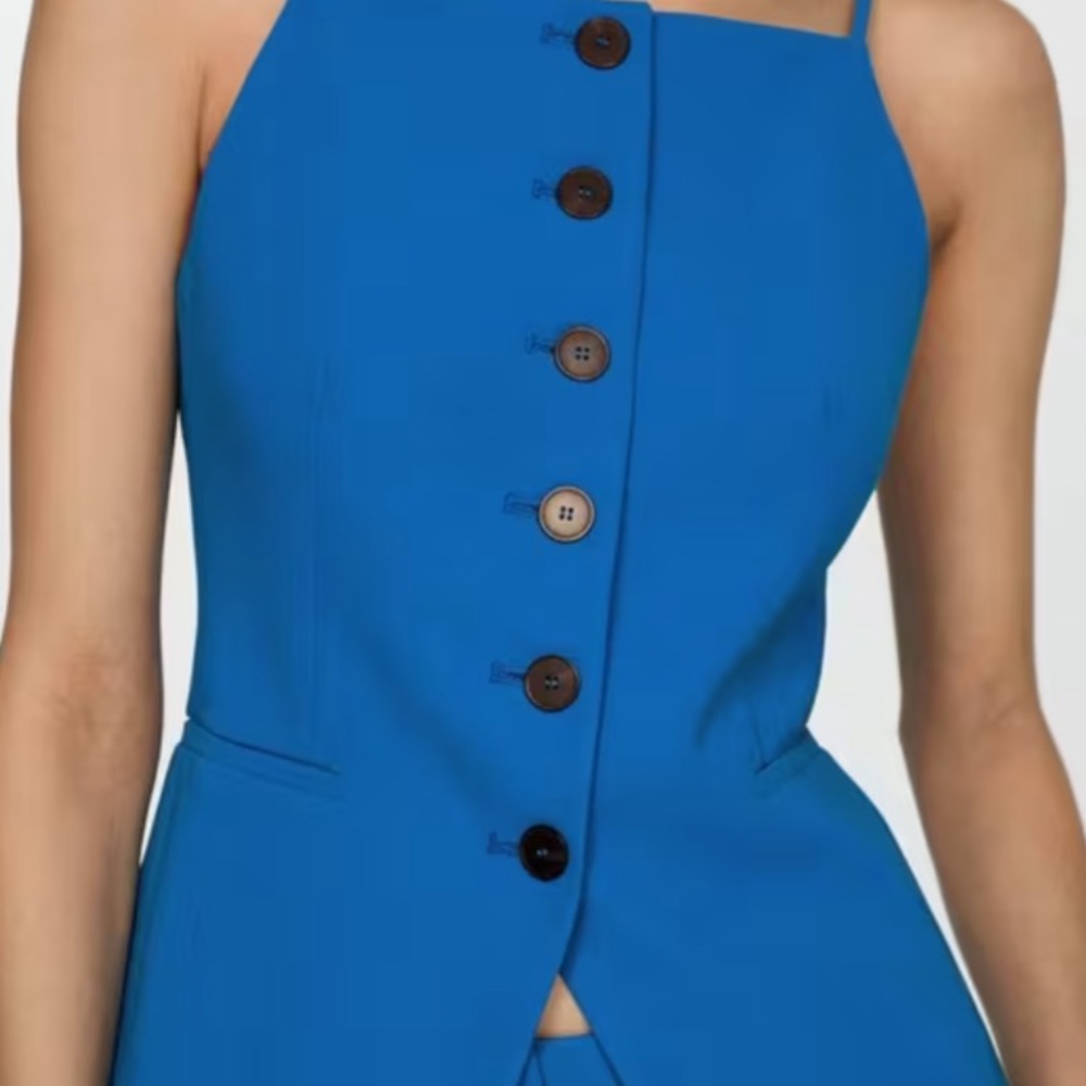 NWT Nicole Miller Royal Blue Button-Front Top